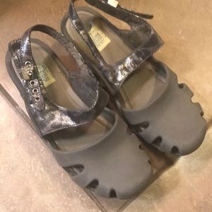 Dr scholl’s dance clogs